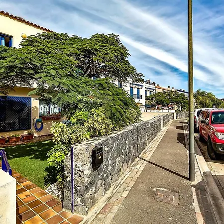 Beautiful House In Club De Mar Daire Palm-mar