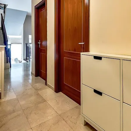 Апартаменты Beautiful House In Club De Mar