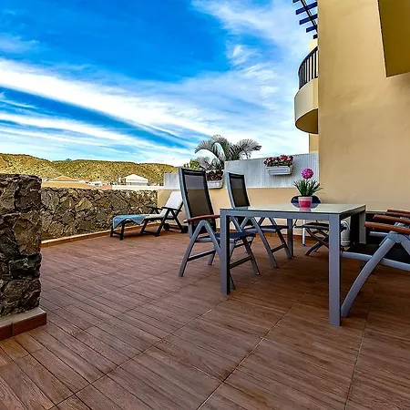 Daire Beautiful House In Club De Mar Palm-mar